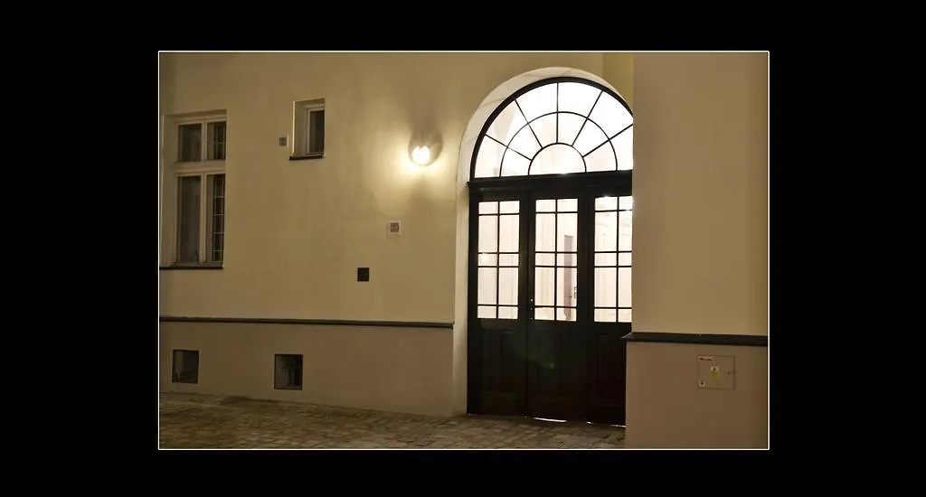 777 Apartments 2 كراكوفيا